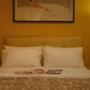 2* Hotel 7 Star Boutique