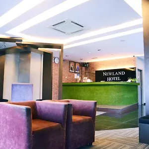 Newland 2* Johor Bahru
